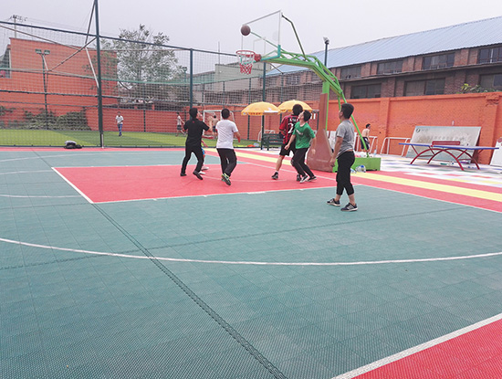 我们共一队,我们似一人——PA旗舰厅户外活动打造狼性团队