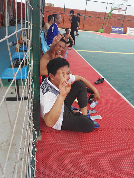 我们共一队,我们似一人——PA旗舰厅户外活动打造狼性团队